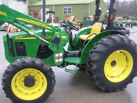 2006 John Deere 5205 Tractors - Utility (40-100hp) - John Deere MachineFinder