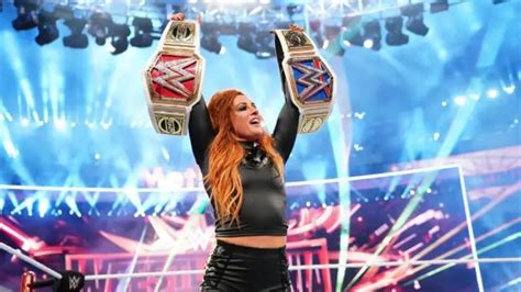 Becky Lynch is on fire over Twitter - ITN WWE