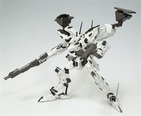 Kotobukiya 1/72 White Glint kit from Armored Core 4 - The Toyark - News