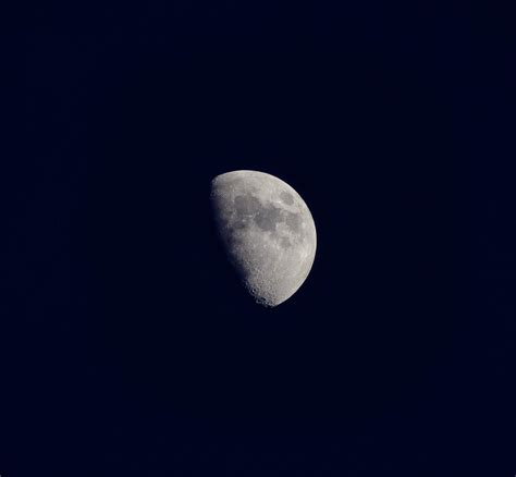 This moon i photographed with canon 1200d & 70-300mm Canon IS USM II ...