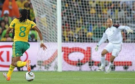 Siphiwe Tshabalala scores opening goal for South Africa at World Cup ...