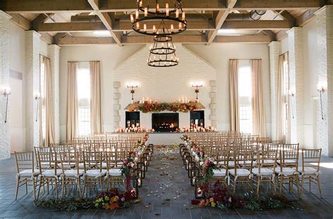 30 Stunning Wedding Venues Across Virginia