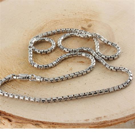 Sterling Silver Rhodium Plated 3.15mm Round Box Chain | Platinum chain, Chains for men, Silver