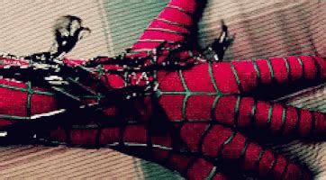 Venom Spiderman GIF - Venom Spiderman HoldOn - Discover & Share GIFs