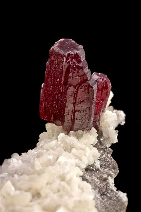 Cinnabar on Dolomite - DEN13-1092 - Fenghuang - China Mineral Specimen