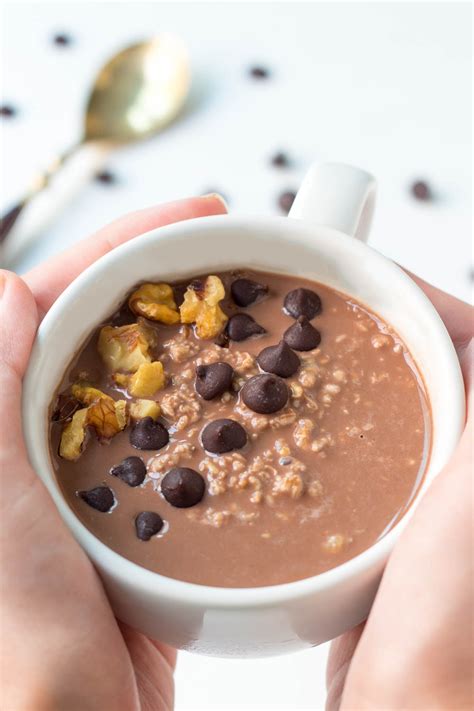 Mocha Crunch Chocolate Overnight Oats » LeelaLicious