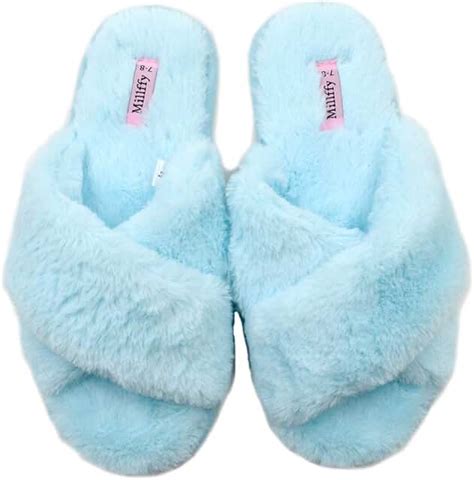 Amazon.com: fuzzy blue slippers