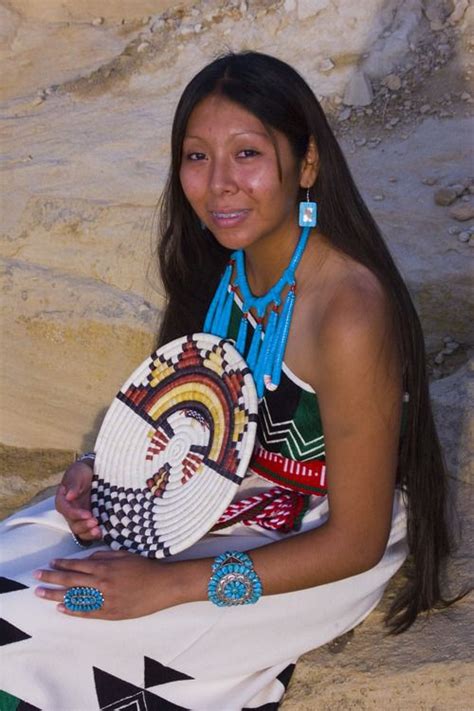 Traditional Hopi girl, Povi Lomayauma 16 year old teenager, dressed in ...