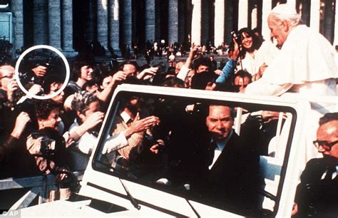 Assassination attempt on Pope John Paul II - Vatican - 1981 [634px × ...