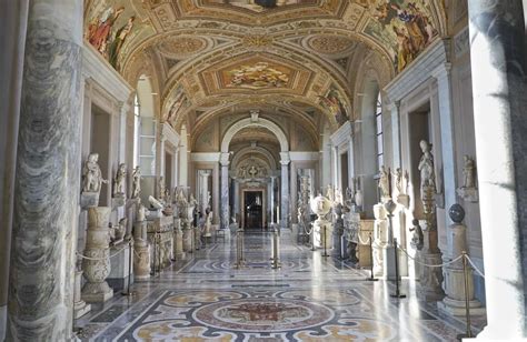 My Vatican Museums Survival Guide: Tips & What to See - ArtTravArtTrav