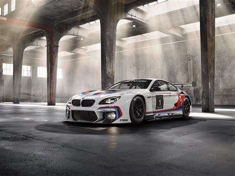 WORLD PREMIERE: BMW M6 GT3