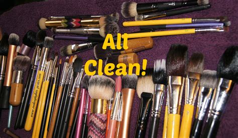 How to Clean your Makeup Brushes