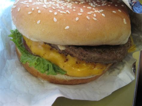 Red Mill Burgers in Seattle, Washington - Kid-friendly Restaurants | Trekaroo