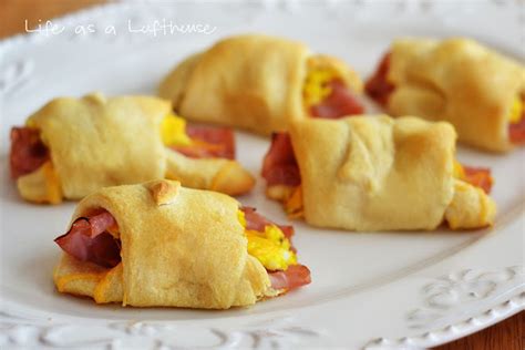 Ham, Egg and Cheese Crescent Rolls