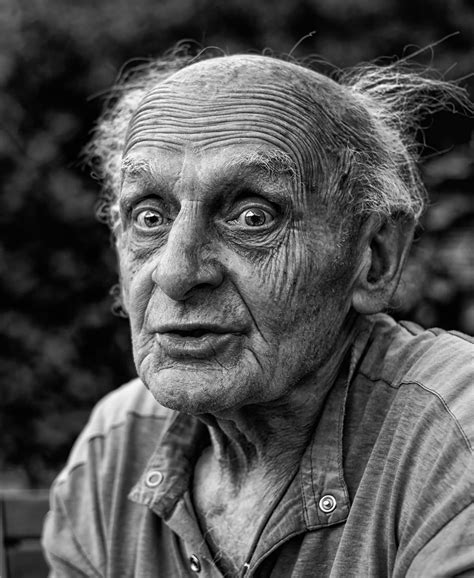 The Different Faces of a Old Man - Cool Stories and Photos