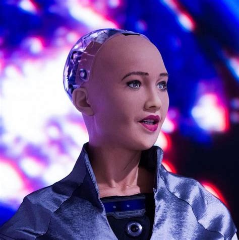 ¿La robot Sophia es un fraude?