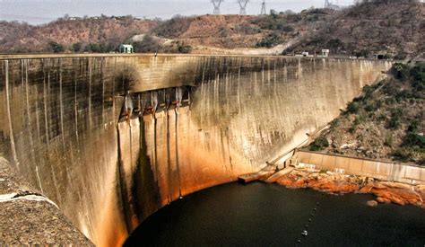 Kariba Dam Drains Toward Record Low - Zimbabwe Situation