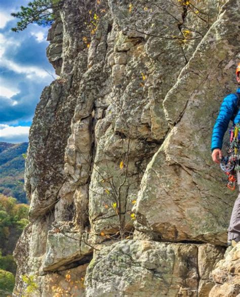 Climbing Seneca Rocks, West Virginia, With a Guide | 57hours