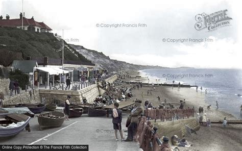 Photo of Boscombe, The Beach 1922 - Francis Frith