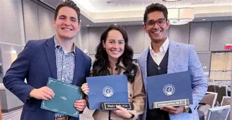 Graduating medicine students recognized at award ceremony | the PULSE ...