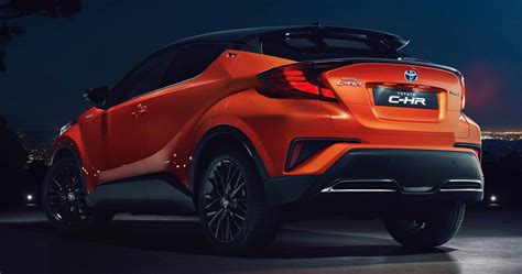 2020 Toyota C-HR Subcompact Crossover Features New Updates