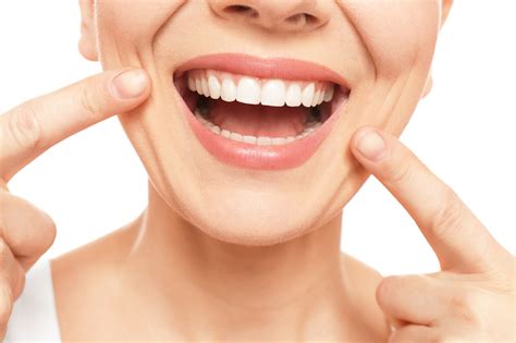 Big Smiles! 9 Impressive Benefits of Having Straight Teeth - Moody ...