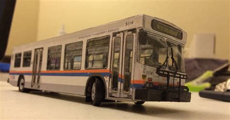 ~~~龍~~~的紙模型部落格(Paper Models Stop): Orange County Transportation Authority (OCTA) Bus New Flyer D40LF