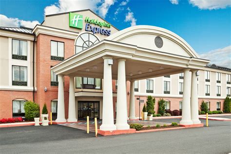 Discount Coupon for Holiday Inn Express Hotel & Suites Quakertown in ...