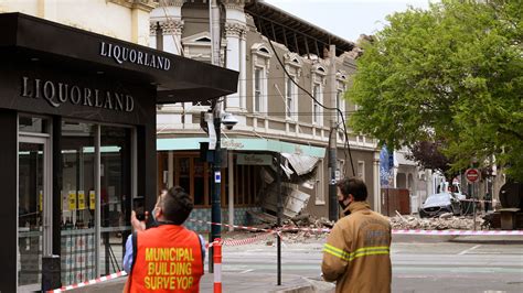 Melbourne earthquake: 'Very disturbing event' as buildings damaged ...