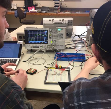 EKG Using an Oscilloscope Lab