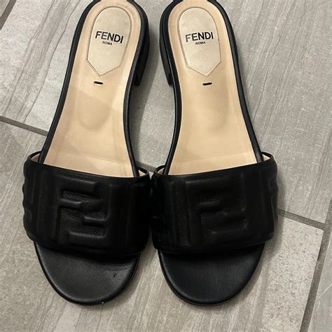 Fendi slides - Depop