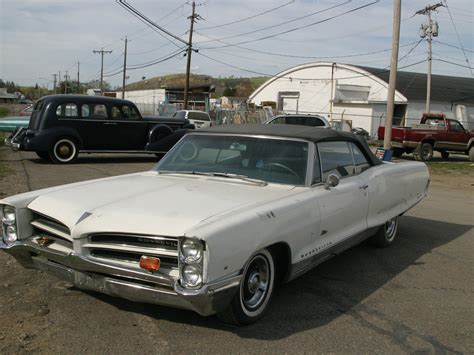 1966 Pontiac Bonneville Convertible | The J.C. Stevens Estate Auction | RM Sotheby's