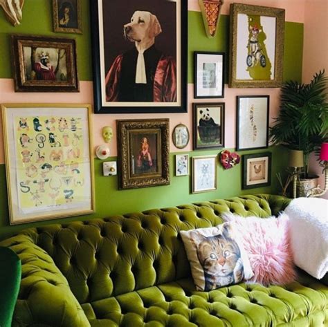 Would You Try A Maximalist Living Room? Here are tips for a comfortable ...