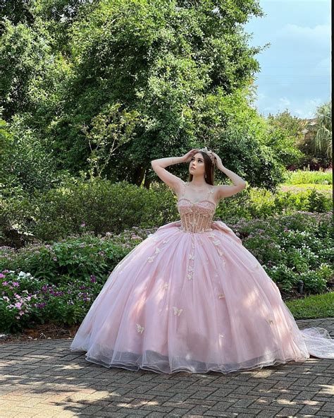 Pin de Monica en Quinceanera ideas | Vestido para fiesta de 15 años, Vestidos azules de ...