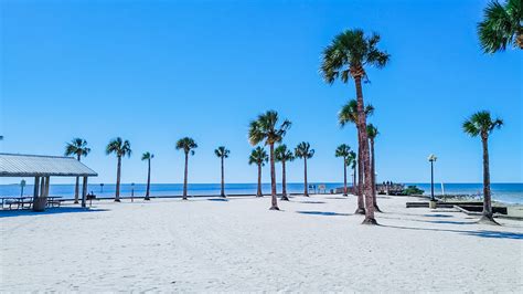 Where is the beach in Hernando Beach? The Complete Visitor Guide