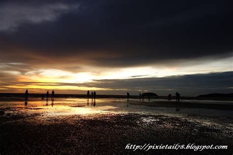 Sunset at Tanjung Aru Beach - Kota Kinabalu, Sabah