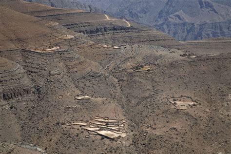 Traditional stone house in the Rawdah Bowl | Musandam mountains ...