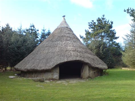 bodrifty-roundhouse/ iron age fort, Pembrokeshire. | Round house, Hut ...