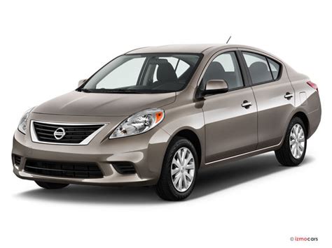 2012 Nissan Versa Review, Pricing, & Pictures | U.S. News