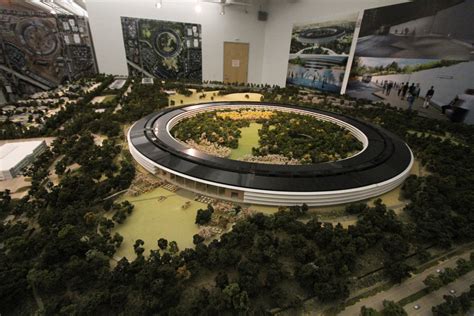 A Sneak Peek at Apple's New Cupertino Headquarters | KQED