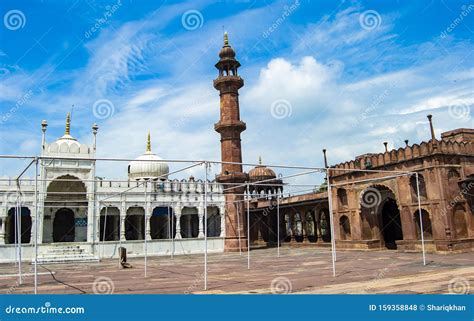 Bhopal Moti Masjid or Pearl Mosque Stock Photo - Image of masjid, azha: 159358848