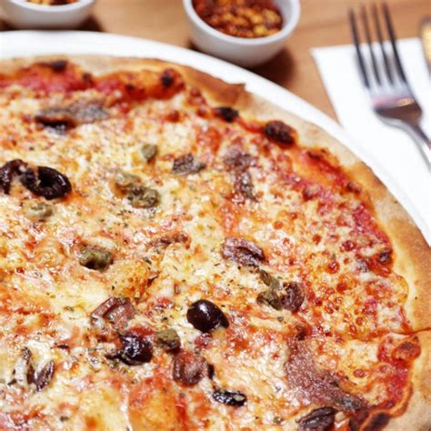 11 Inch Pizza, centrally located in the heart of Melbourne's CBD