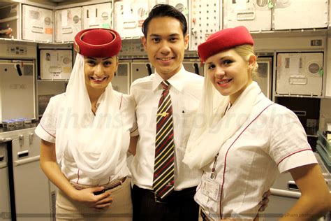 Emirates - Cabin Crew | Cabin crew for Emirates 860 enroute … | Flickr