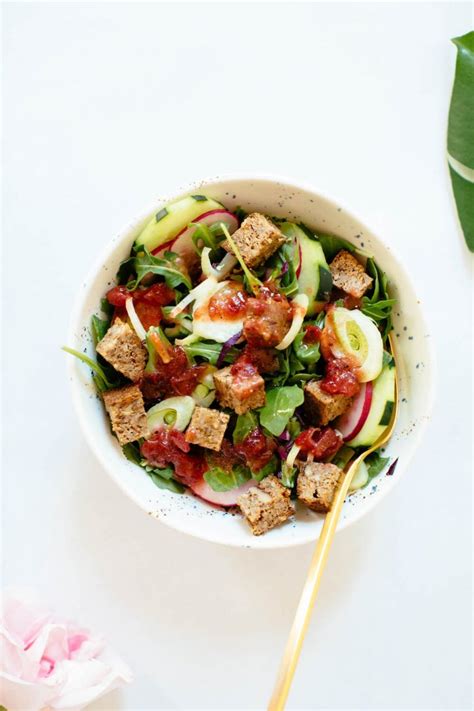 The Ultimate Leftovers Salad - Nutrition Stripped