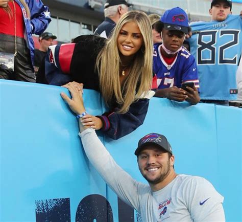 Josh Allen's girlfriend: QB 'ghosted me' for a year after first date