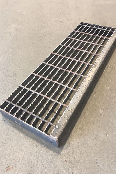 Bar Grating Stair Tread - www.inf-inet.com