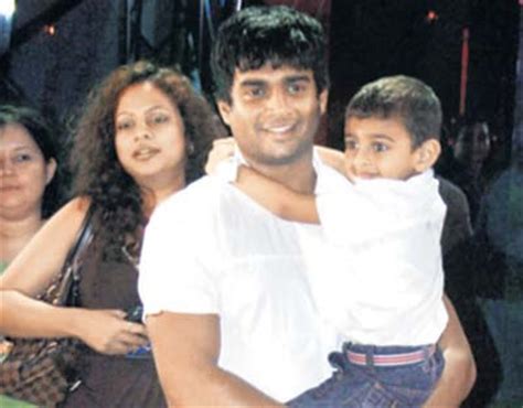 TeluguMovieClub: madhavan family pics