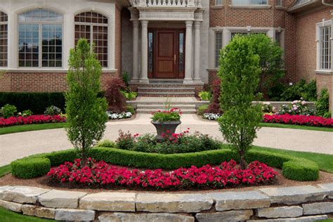 6 Tips for Front Yard Landscape Design in Ottawa