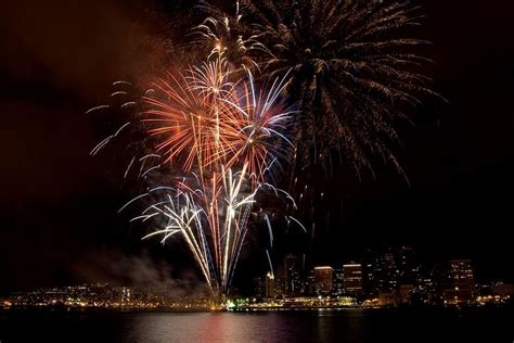 HONOLULU Magazine on Twitter | Oahu travel, Oahu, Fireworks