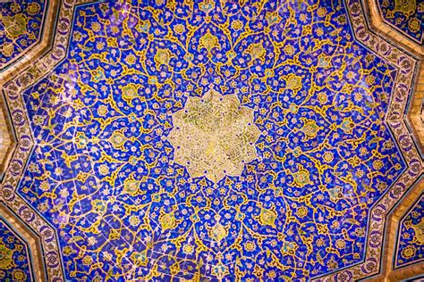 Photographer Captures the Dazzling Diverse Beauty of Iranian Mosque Ceilings